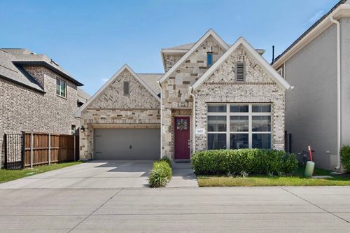 3432 Rosebud Park Ln, Dallas, TX, 75229-6151 | Card Image