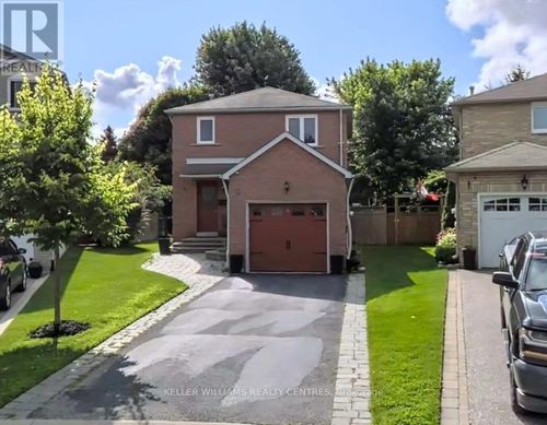 21 Delaney Cres, Barrie, ON, L4N7C3 | Card Image