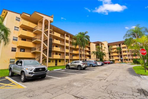 apt-307-3955 N Nob Hill Rd, Sunrise, FL, 33351-5871 | Card Image