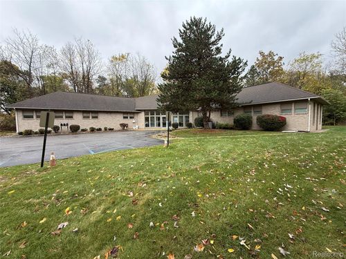 3380 Beecher Rd, Flint, MI, 48532 | Card Image