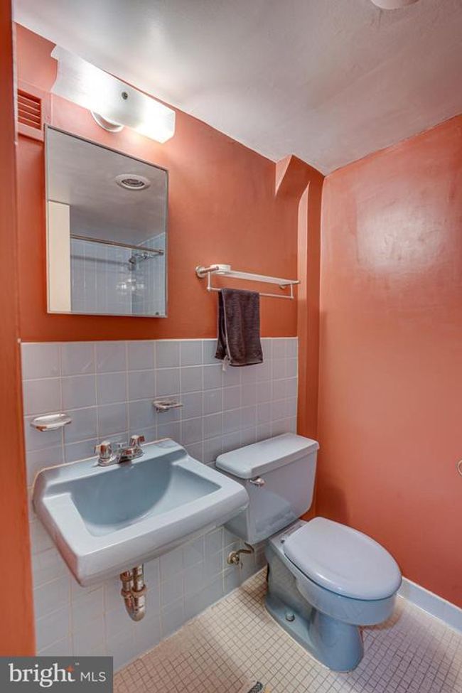 APT-405 - 11400 Washington Plz W, Condo with 0 bedrooms, 1 bathrooms and null parking in RESTON VA | Image 20