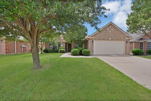8118 La Frontera Trl, Arlington, TX, 76002-4526 | Card Image