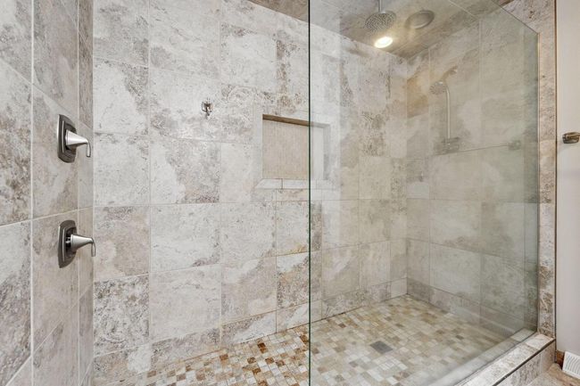 A - 1855 Cherokee Street, Condo with 4 bedrooms, 3 bathrooms and null parking in Grafton WI | Image 14