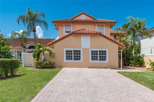 5132 Nw 106th Ave, Doral, FL, 33178-3213 | Card Image