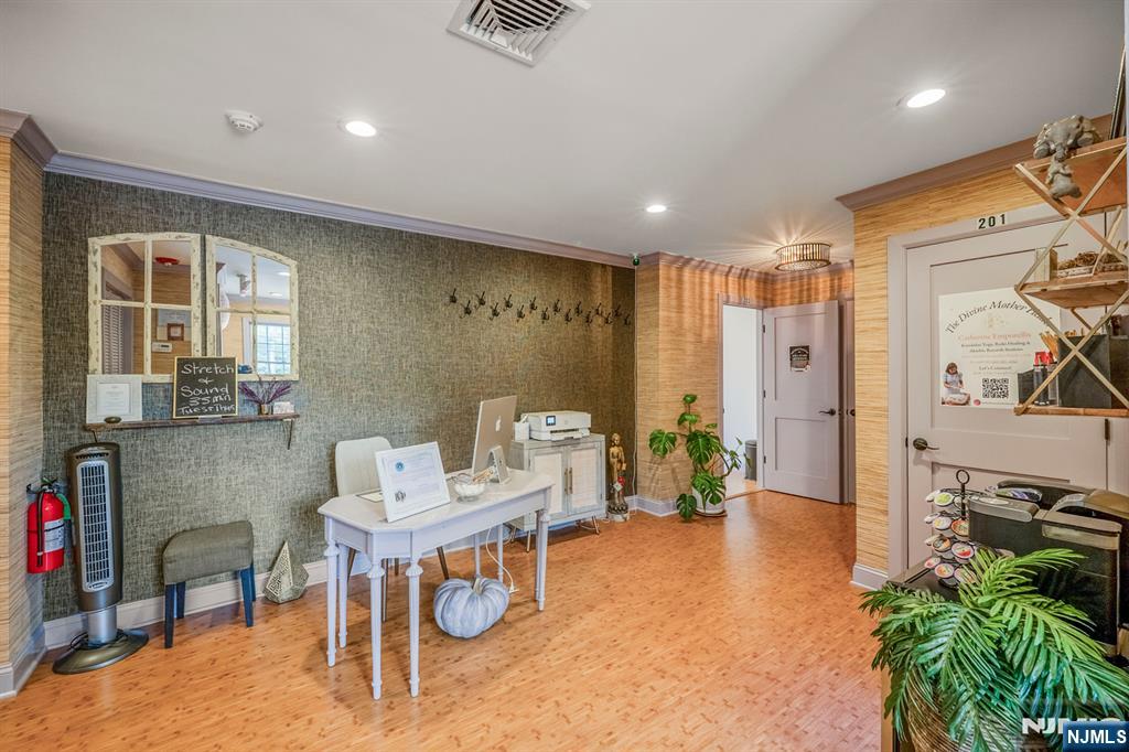 Commercial Lease in Wyckoff 4