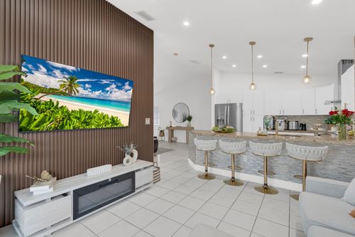 17901 Sw 144th Ave, Miami, FL, 33177-2675 | Card Image