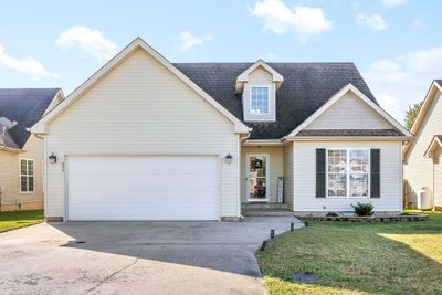 524 Oakmont Dr N, House other with 3 bedrooms, 2 bathrooms and 4 parking in Clarksville TN | Image 1