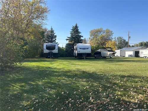 314 Second St W, Carnduff, SK, S0C2H0 | Card Image