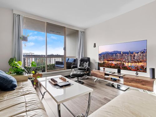 1808-2016 Fullerton Ave, North Vancouver, BC, V7P3E6 | Card Image