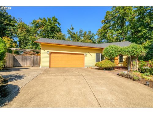 4324 Forsythia St, Springfield, OR, 97478-7559 | Card Image