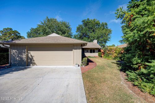 1205 Two Mile Cir W, Wilmington, NC, 28405-4117 | Card Image