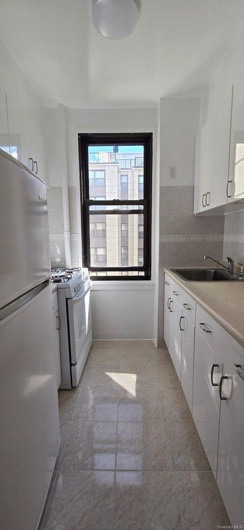 apt-7d-98-34 63rd Dr, Rego Park, NY, 11374-2306 | Card Image