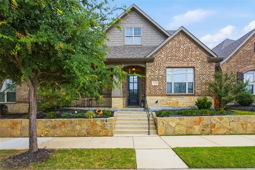 8228 Odell St, North Richland Hills, TX, 76182-3621 | Card Image