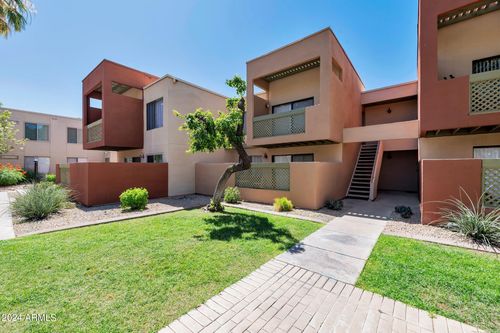 2814-3600 N Hayden Rd, Scottsdale, AZ, 85251-4720 | Card Image