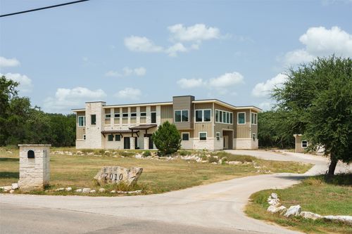 2010 Hoffmann Lane, New Braunfels, TX, 78132 | Card Image