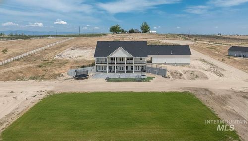 9853 Salmon Ridge Pl, Nampa, ID, 83686-6196 | Card Image