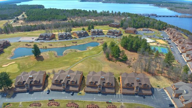 1207 - 2015-7 Czech Court, Condo with 3 bedrooms, 2 bathrooms and null parking in STRONGS PRAIRIE WI | Image 32