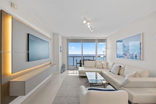 1404-6799 Collins Ave, Miami Beach, FL, 33141-5762 | Card Image