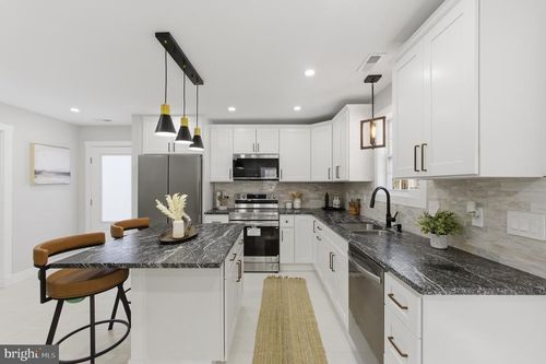 5218 Nick Rd, SHADY SIDE, MD, 20764 | Card Image