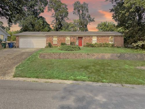 4700 Edgemere St, North Little Rock, AR, 72116-7468 | Card Image