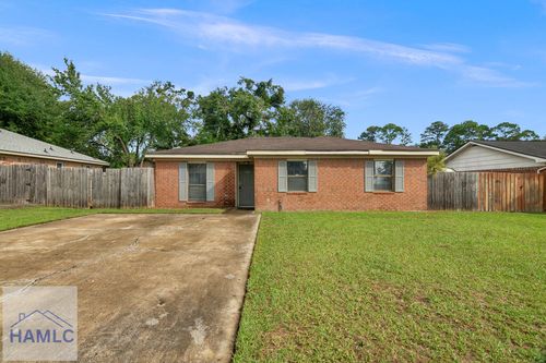 251 Garden Cir, Hinesville, GA, 31313-4483 | Card Image