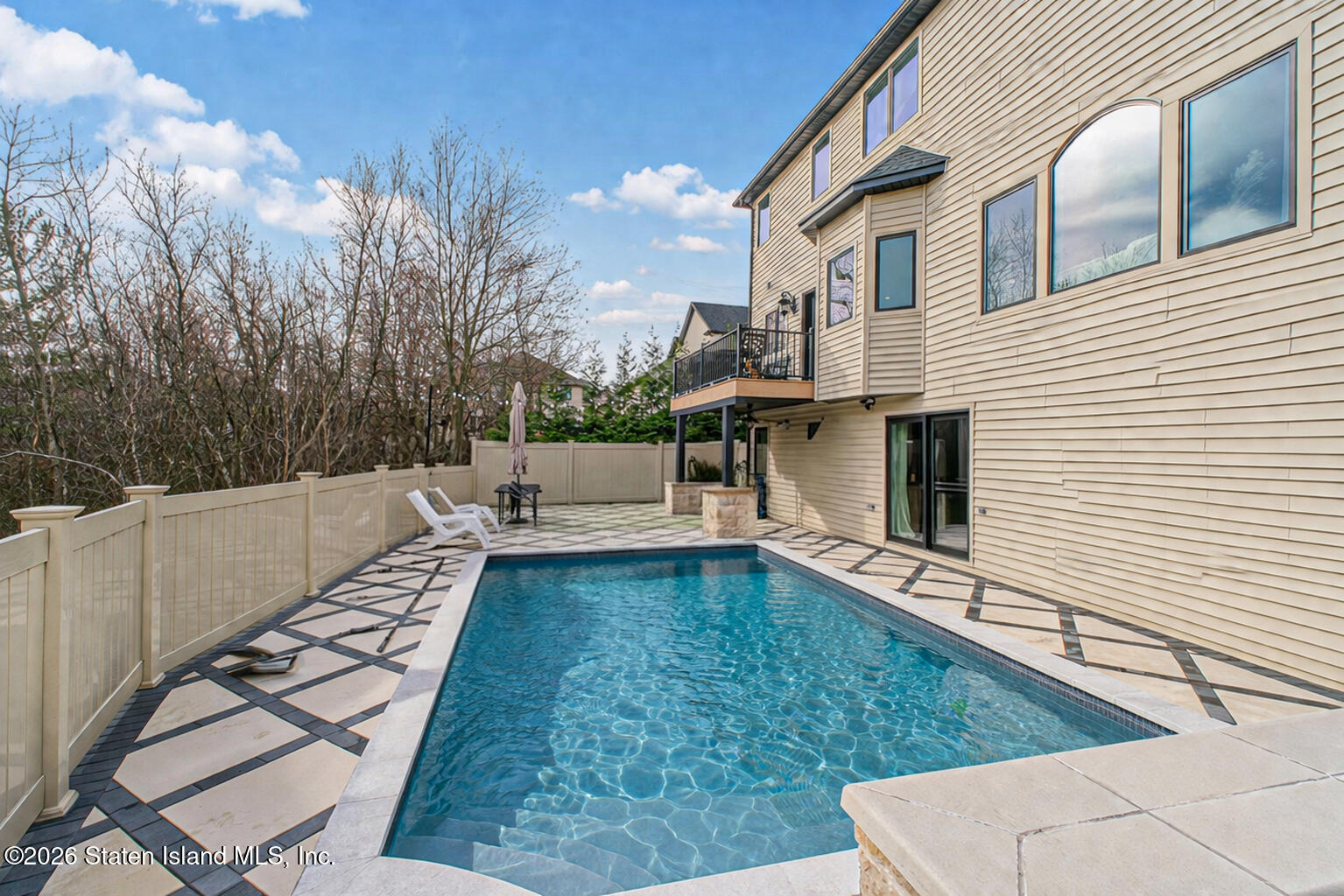 Residential in Staten Island 3