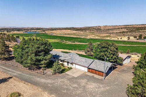 951 Se Rancho Ln, Madras, OR, 97741-9074 | Card Image