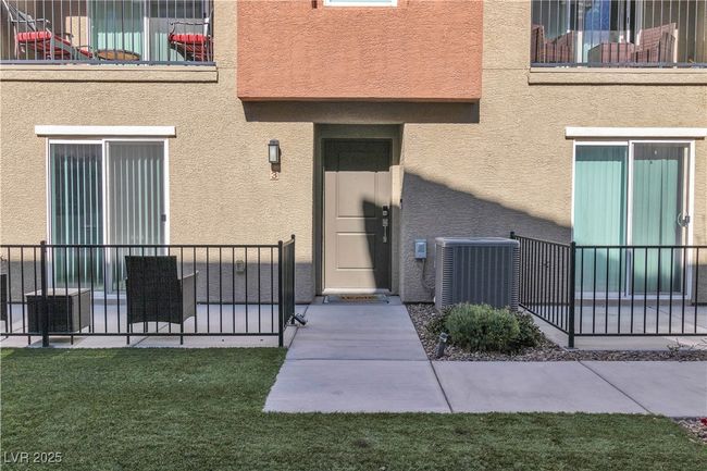 UNIT-3 - 2827 Blue Mosaic Ln, Townhouse with 3 bedrooms, 3 bathrooms and null parking in Las Vegas NV | Image 29