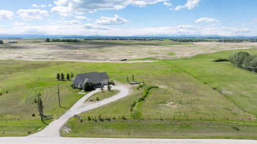 251211 Range Road 32, Rural Rocky View County, AB, T3Z1E1 | Card Image