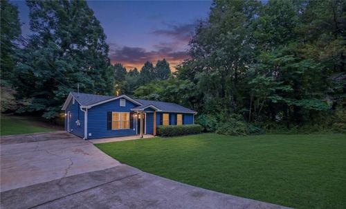 4311 Willow Springs Rd, Dallas, GA, 30132-2795 | Card Image