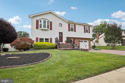 24 Brookstone Dr, VOORHEES, NJ, 08043-3303 | Card Image