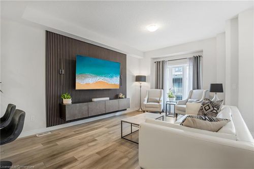 41-27 Rachel Dr, Stoney Creek, ON, L8E0K6 | Card Image
