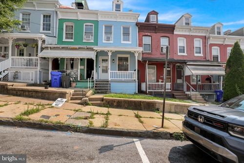 1218 Green St, READING, PA, 19604-2727 | Card Image