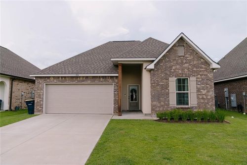 306 Peppercorn Way, Lafayette, LA, 70507-4223 | Card Image
