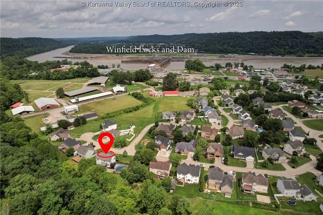 121 Jericho Rd, House other with 4 bedrooms, 3 bathrooms and null parking in Winfield WV | Image 31