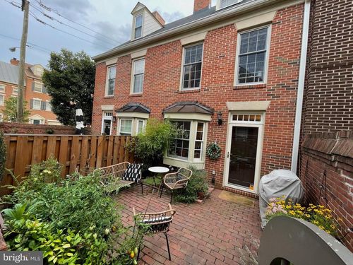 673 S Columbus St, ALEXANDRIA, VA, 22314-4162 | Card Image