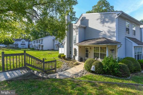 122 Pendragon Way, MANTUA, NJ, 08051-2211 | Card Image