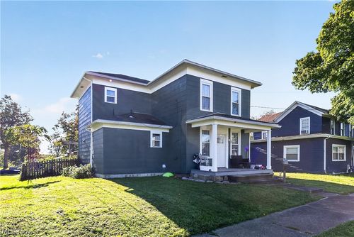 238 Lee Avenue, Lisbon, OH, 44432 | Card Image