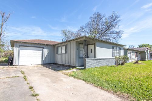 3714 Ridgemont Dr, Orange, TX, 77630-4244 | Card Image
