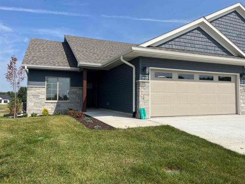 1789-8 Golf Course Blvd, Independence, IA, 50644-9195 | Card Image