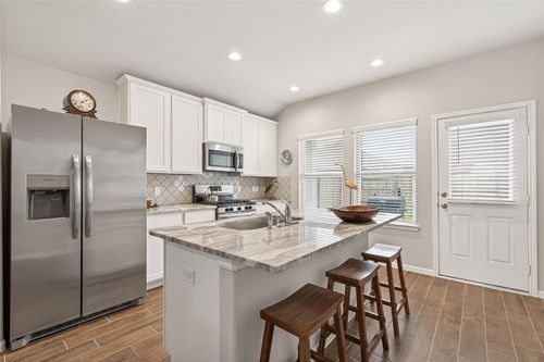 13306 Dalvay Beach Dr, Texas City, TX, 77568-2089 | Card Image