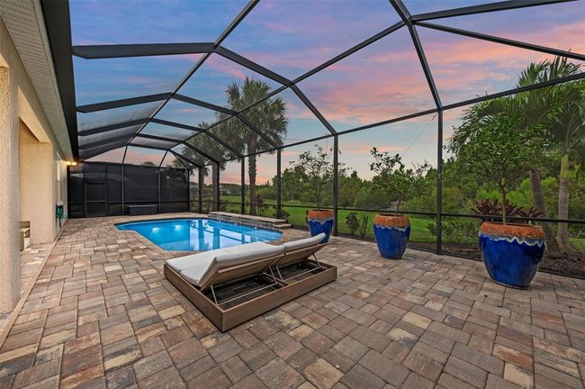 pool and lanai day view - dusk view | Image 58