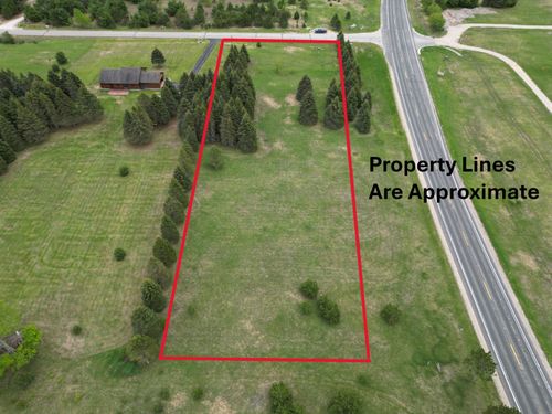 31 Blue Heron Dr Se, Kalkaska, MI, 49646-8664 | Card Image