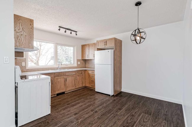 6014 &amp; 6016 37 Street Sw, Home with 6 bedrooms, 3 bathrooms and 4 parking in Calgary AB | Image 21