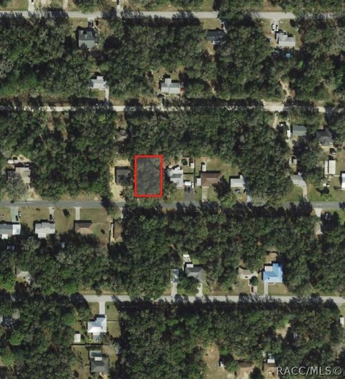 4017 E Sanders St, Inverness, FL, 34453-9785 | Card Image