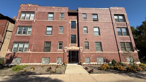 1-2106 Wilson Ave, Chicago, IL, 60625-1555 | Card Image