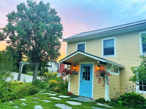 5677 Main St, Waitsfield, VT, 05673-6157 | Card Image