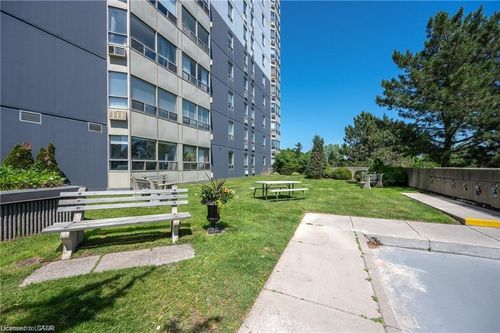 1007-45 Pond Mills Rd, London, ON, N5Z4W5 | Card Image