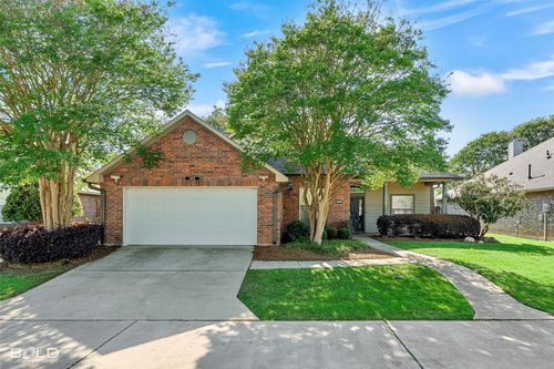 107 Riverbrooke Dr, Shreveport, LA, 71115-3258 | Card Image