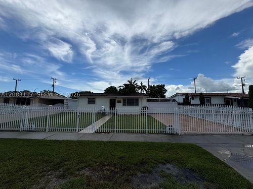 1160 W 33rd St, Hialeah, FL, 33012-4934 | Card Image